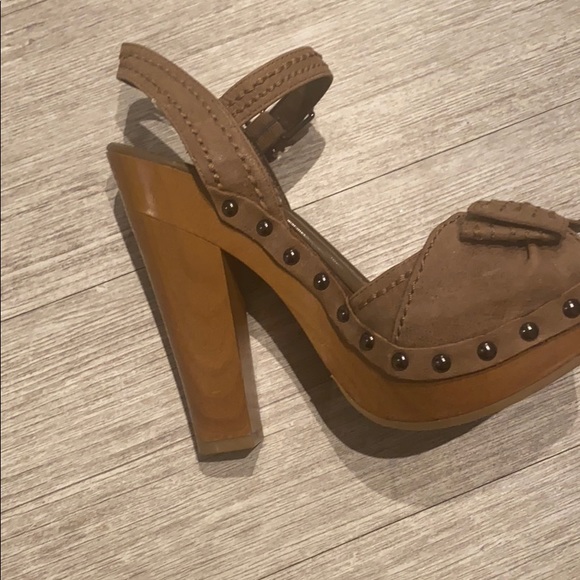 So cute heels - Picture 3 of 3